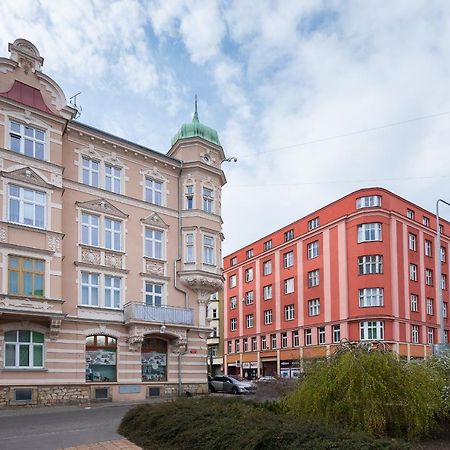 Spacious Apartment Děčín Decin Exterior foto
