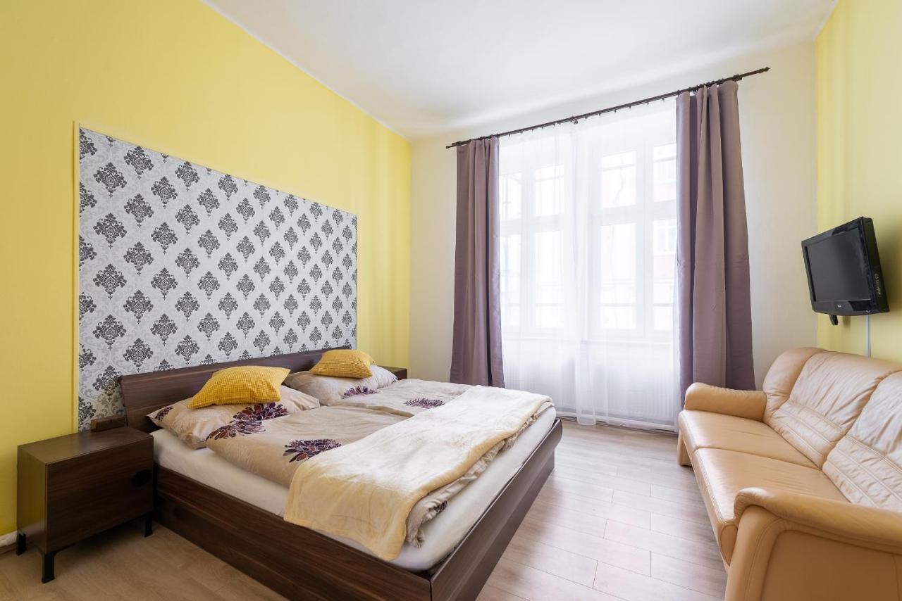 Spacious Apartment Děčín Decin Exterior foto